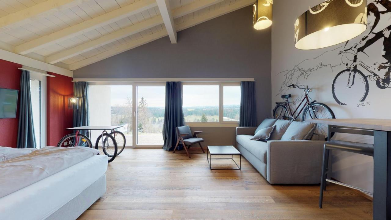 Reka-Feriendorf Montfaucon Exteriör bild