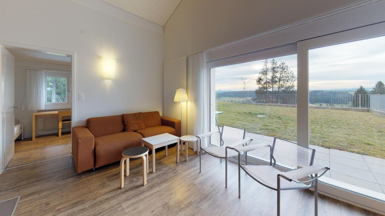 Reka-Feriendorf Montfaucon Exteriör bild